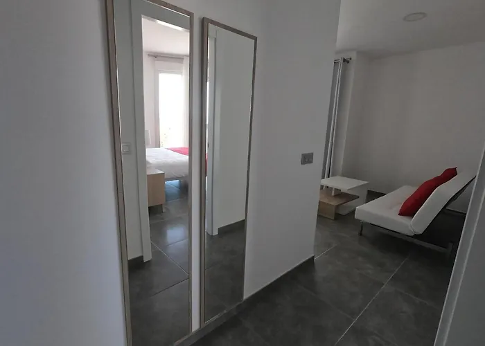 Tinerfe El Grande 12 *